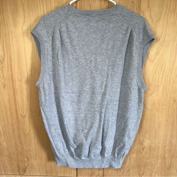 Jos. A Banks Grey Traveler Sweater Vest - Size X Large - Picture 3 of 8